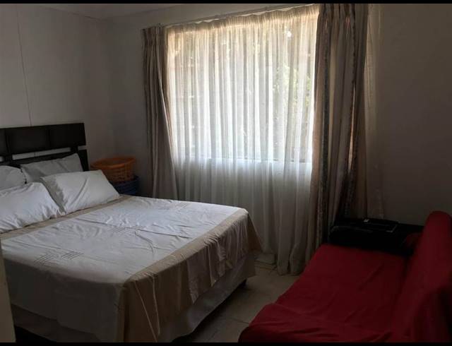 2 BEDROOM TOWNHOUSE FOR SALE IN VERWOERDPARK